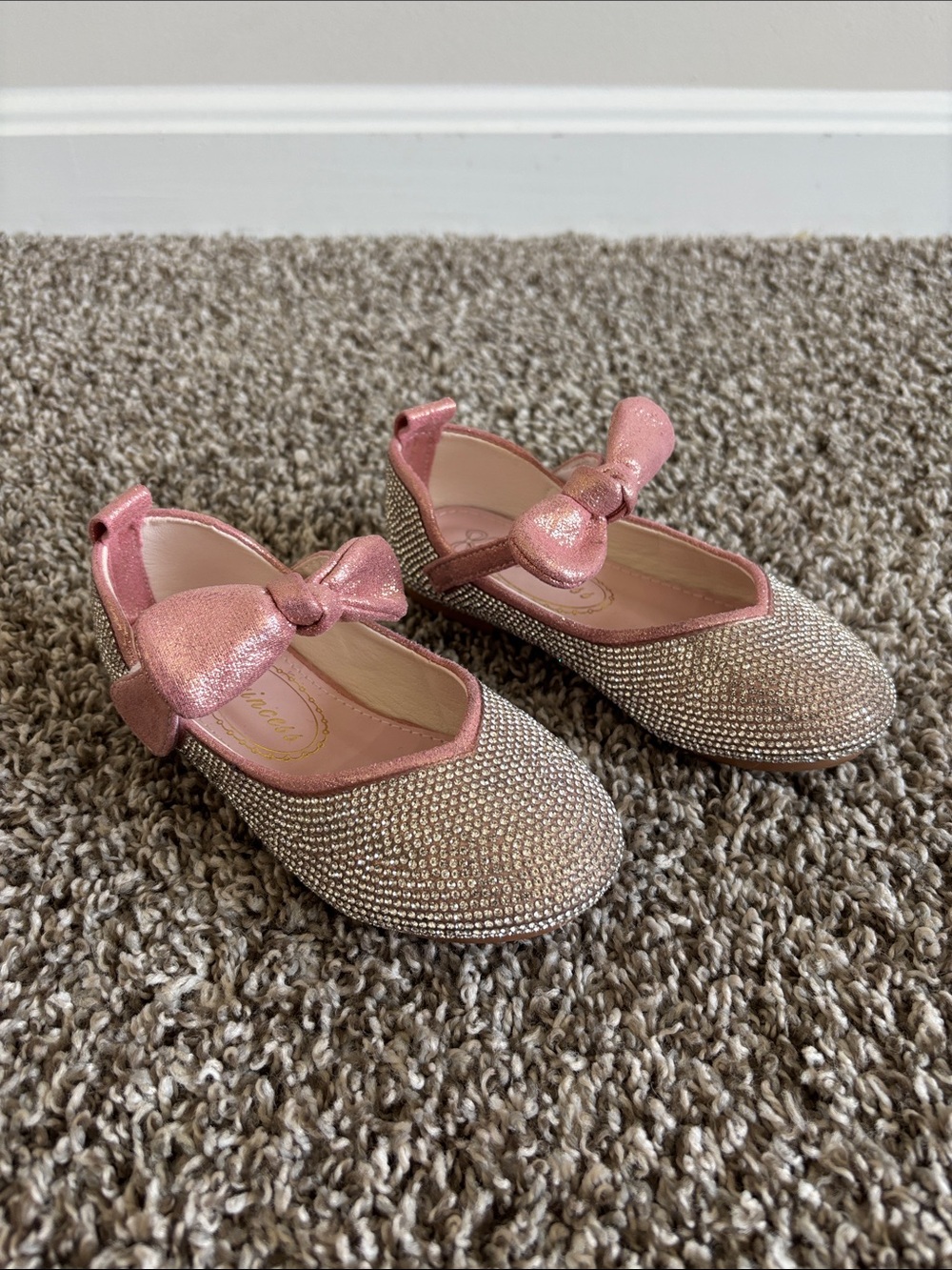 Amazon Girls' Pink Glitter Bow Rhinestone Dress Flats
